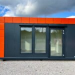 Contenedores Ejido Ufficio Contenitore 6x3 m Facciata Vetrata Grigio Rosa
