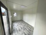 Contenedores Ejido Ufficio Contenitore 6x3 m Facciata Vetrata Grigio Rosa - immagine 8